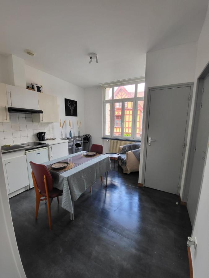 Confort Supreme A 2 Pas De La Gare Amiens Exterior photo
